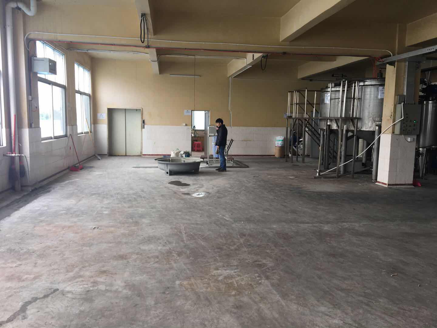 无尘车间施工现场 无尘车间施工现场